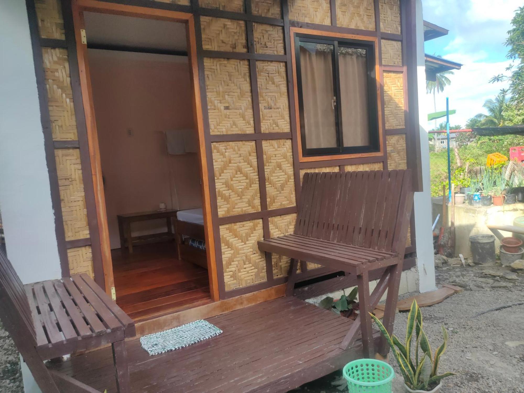 Fely'S Homestay Batuan Ngoại thất bức ảnh