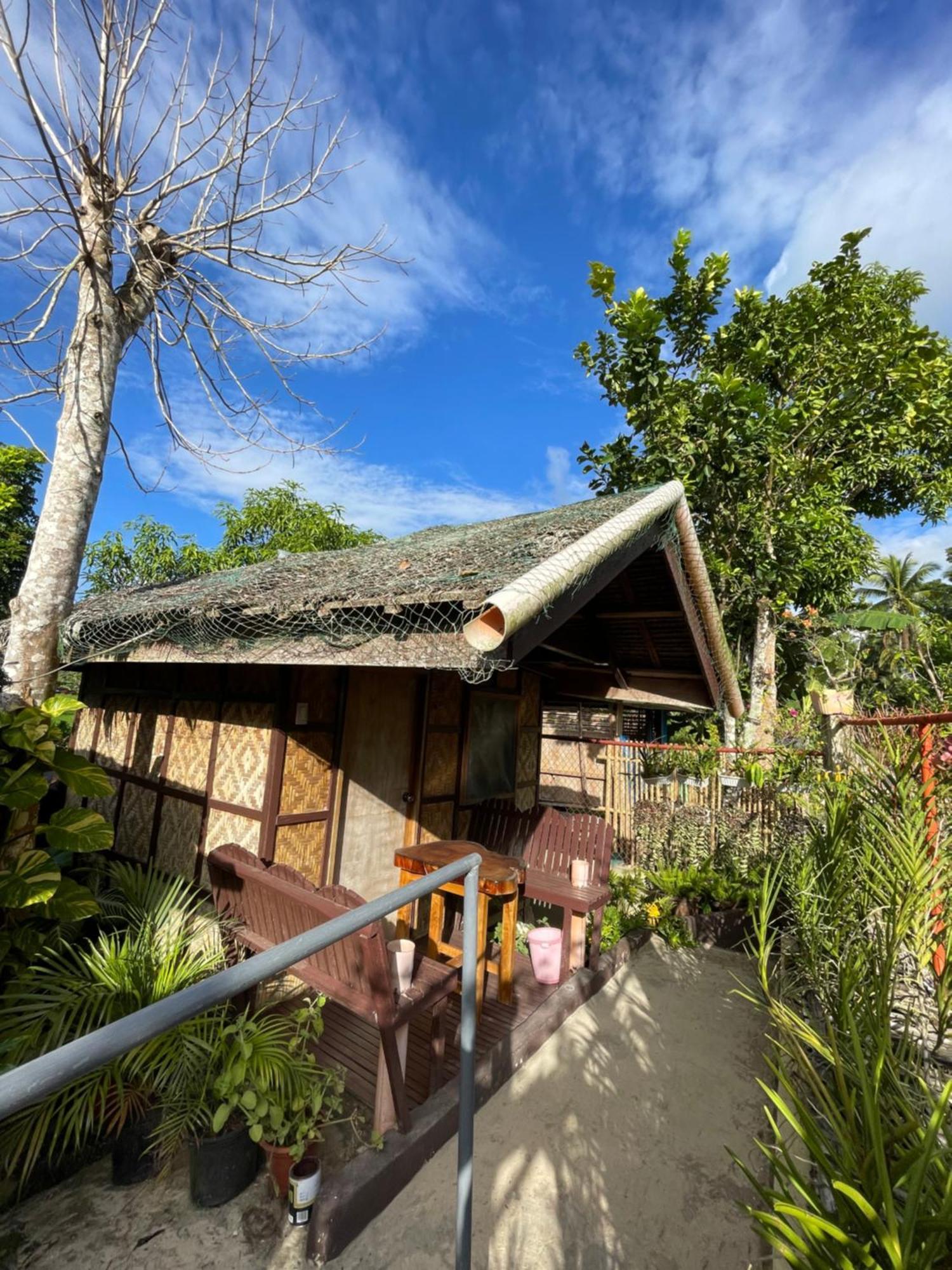 Fely'S Homestay Batuan Ngoại thất bức ảnh